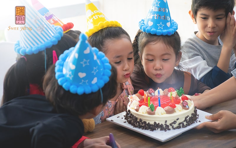 Birthday cake for kids